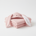 Serviette de bain bébé motif lapin avec capuche et longues oreilles 3D
